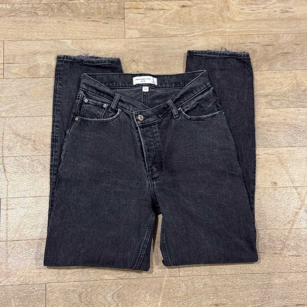 Abercrombie & Finch The Dad High Rise Curvy Love Black Jeans Size 25/0R